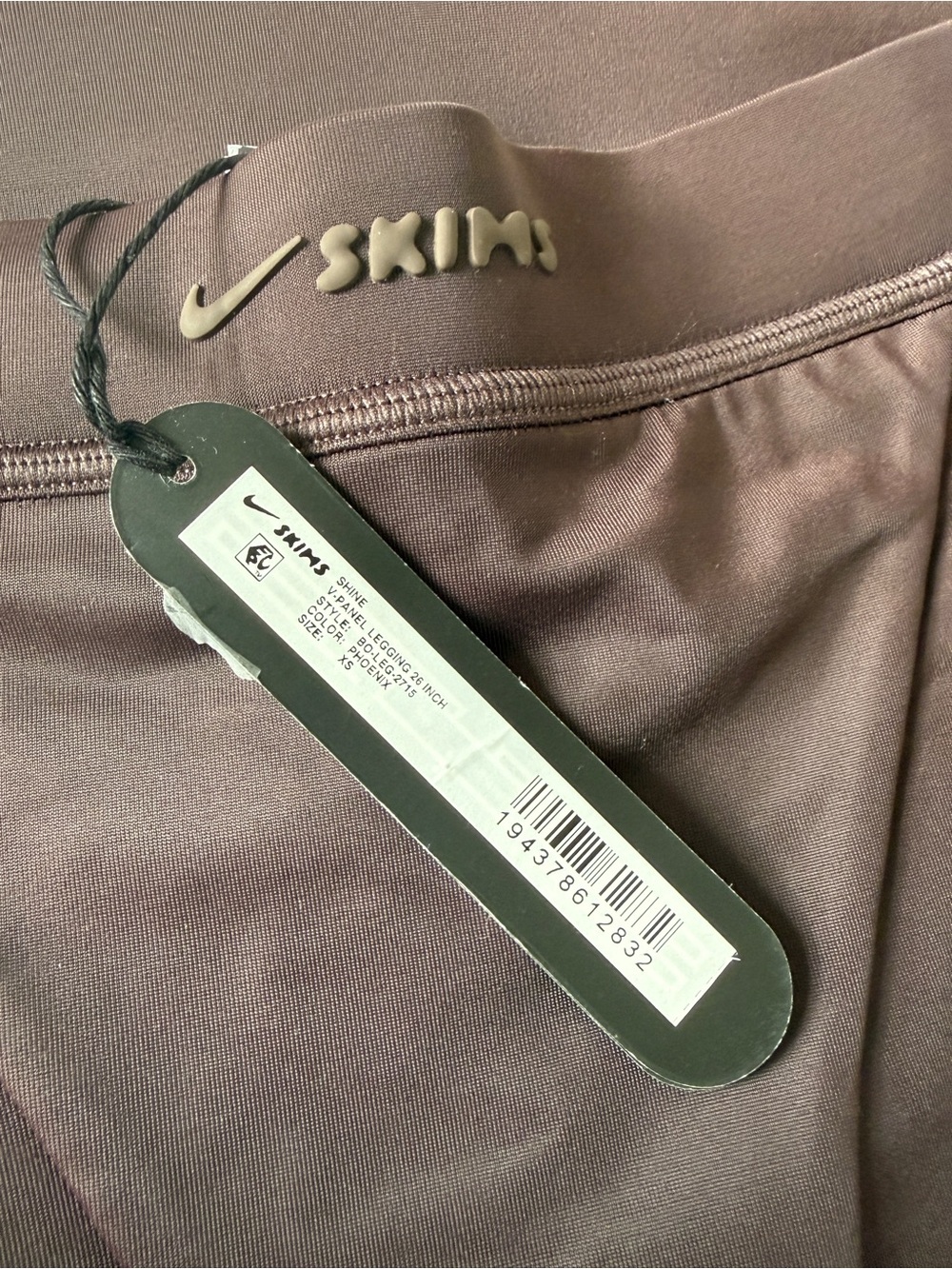 Nike SKIMS Shine High-Waist Leggings in Phoenix
